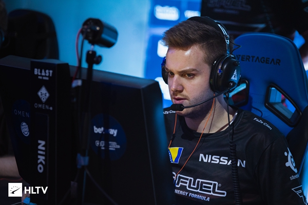 王者荣耀比分：2020KPL秋季赛，刚好起来又倒下，QG 1：3不敌VG